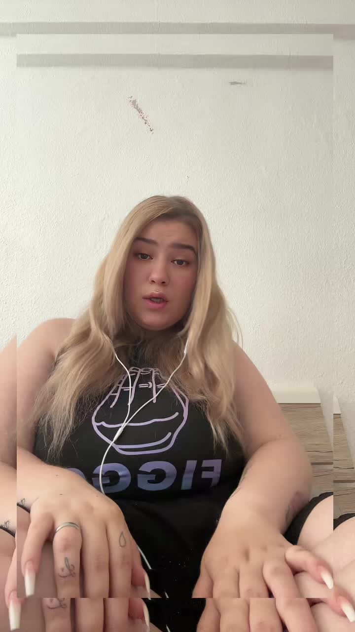 @queengabriela24