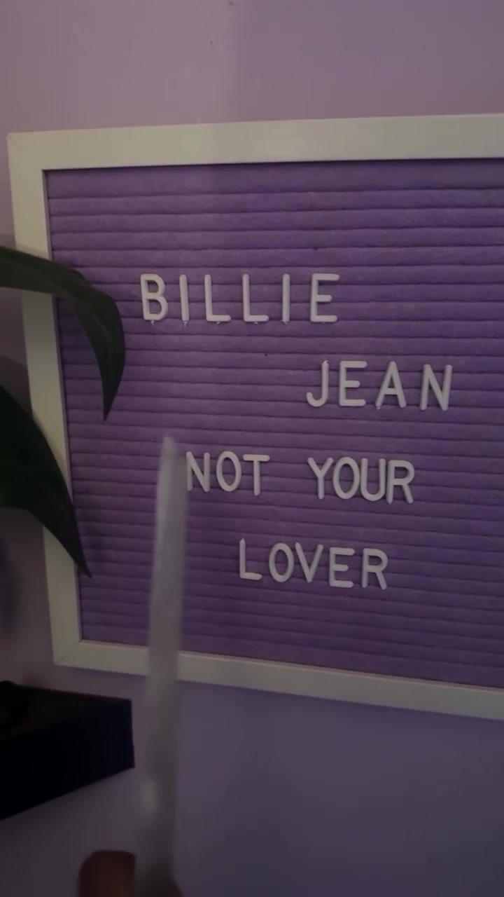 @Billie MF Jean 💋