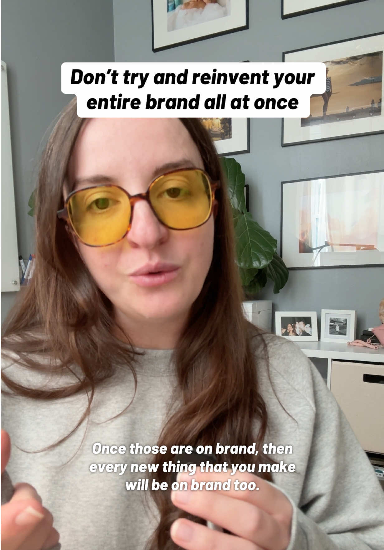 @Anja | your brand strategist ✨