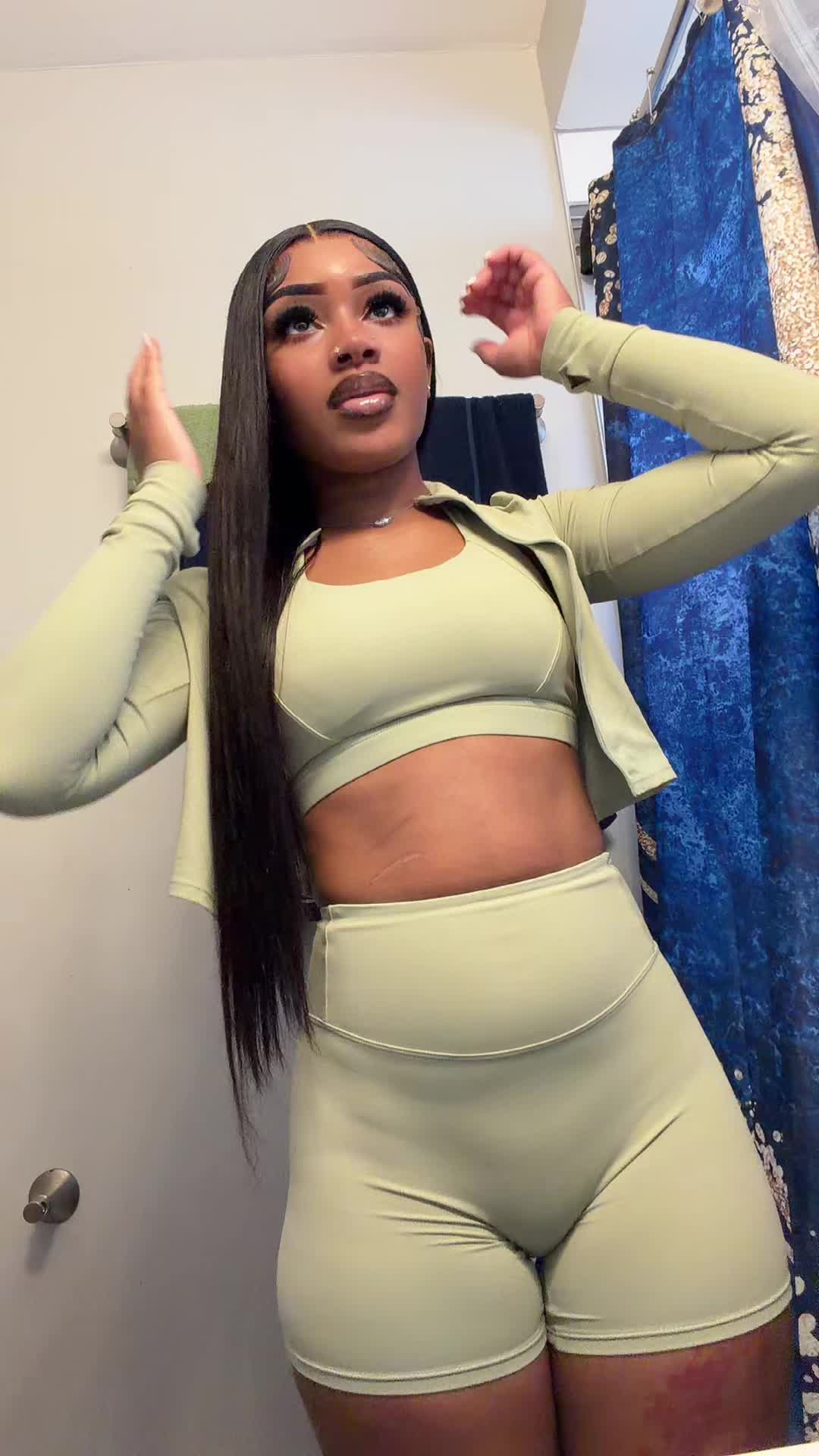 @theonlyniy__