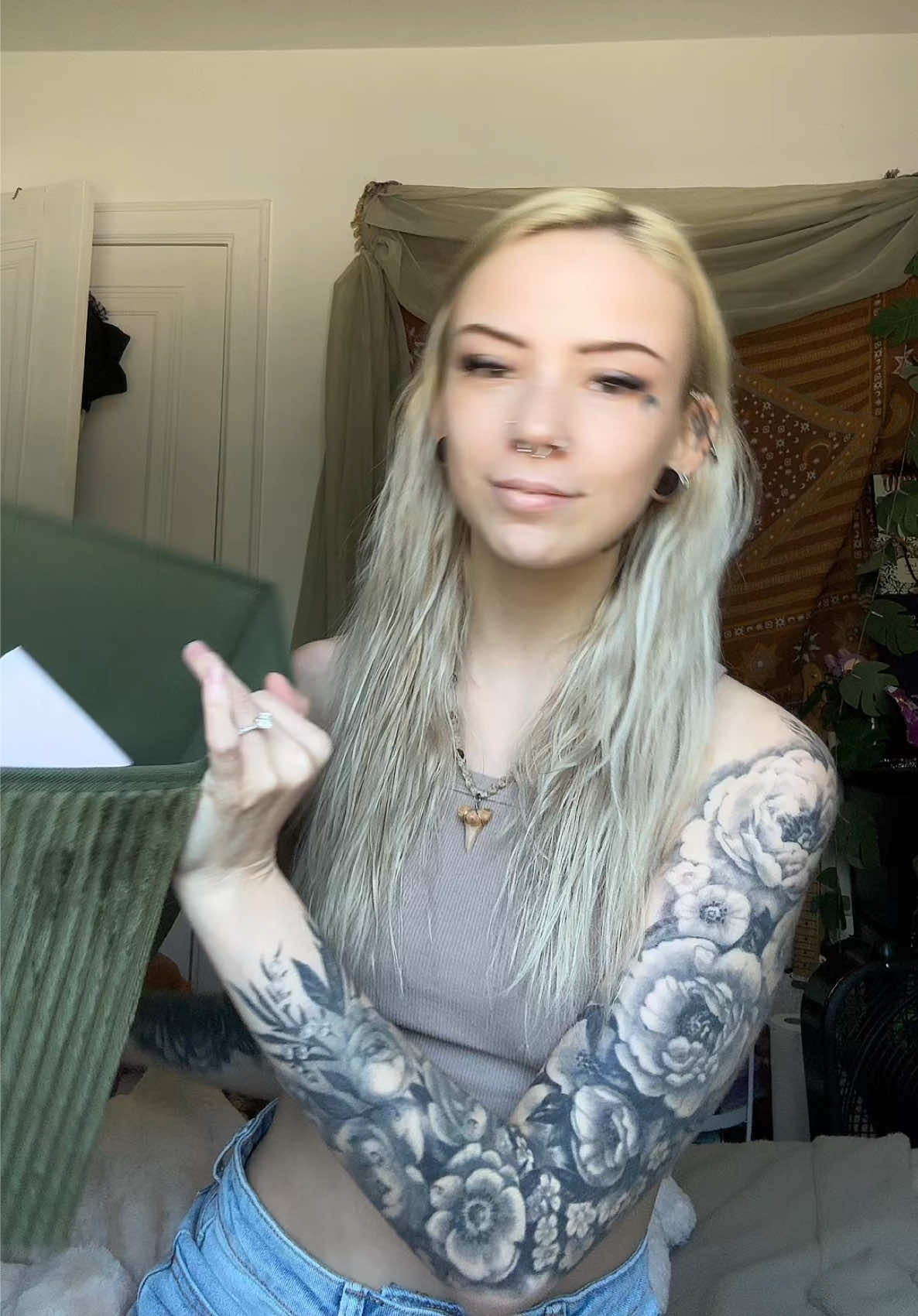 @𝓔𝓭𝓮𝓷 𝓚𝓪𝔂𝓪