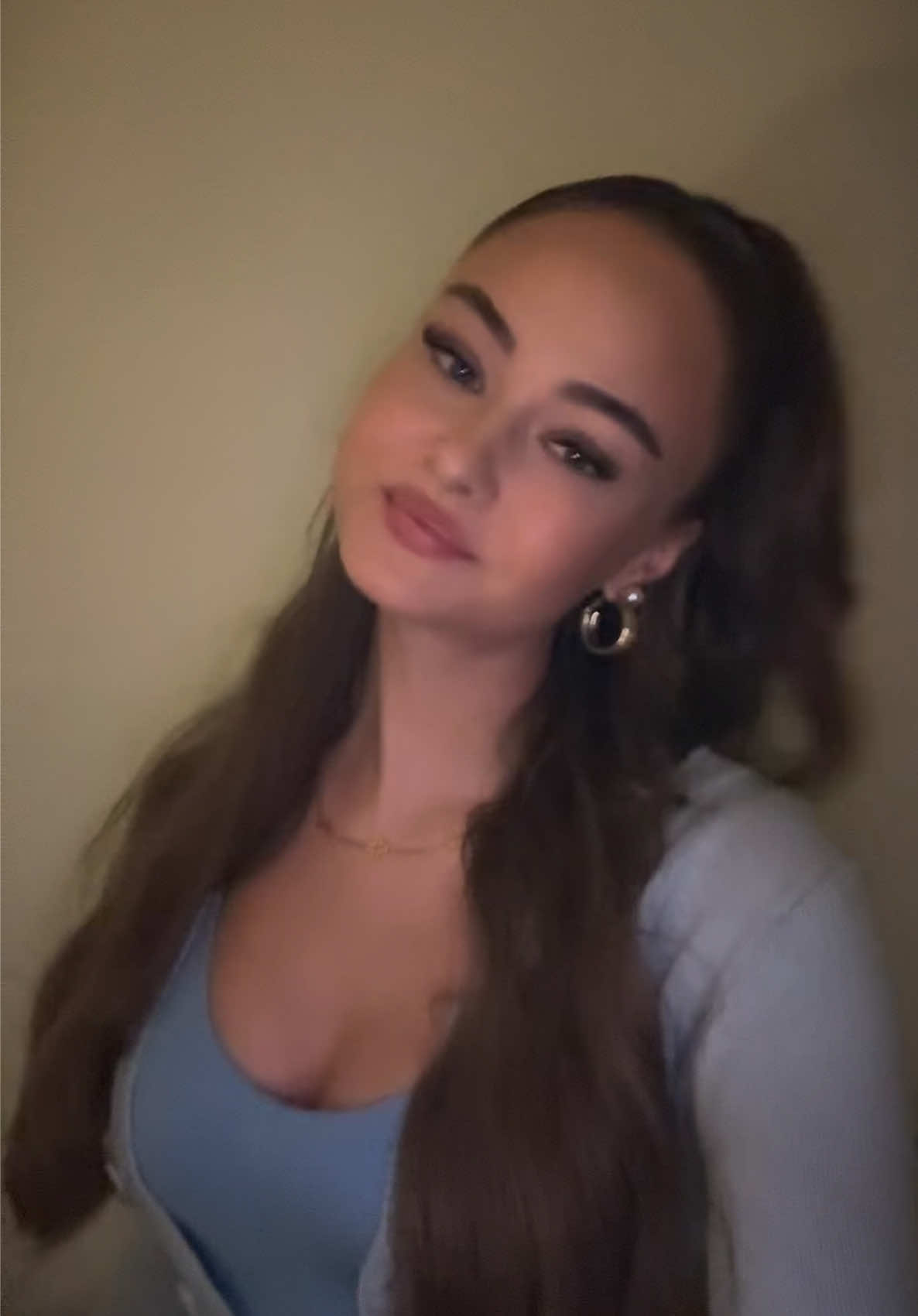 @angie