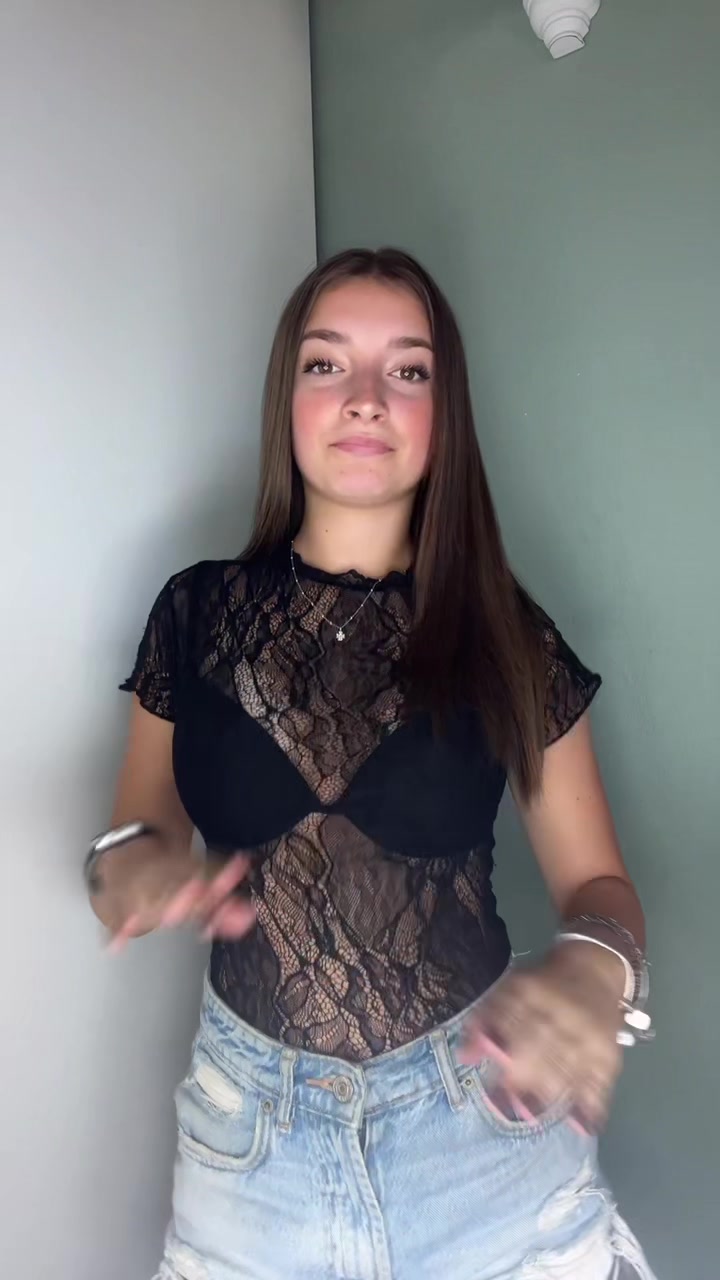 @nicolee