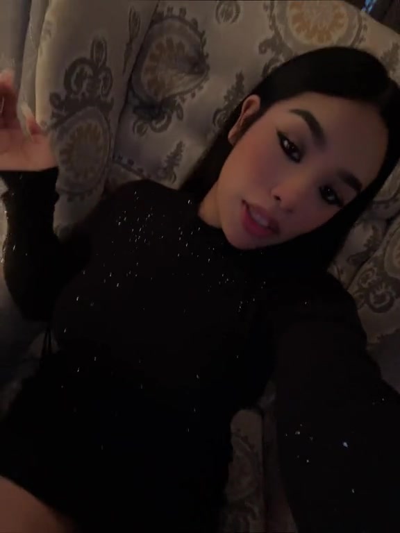 @🧚🏻&zwj;♀️