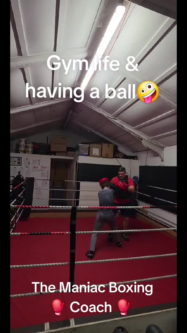 @๐ฅ THE MANIAC BOXING COACH ๐ฅ