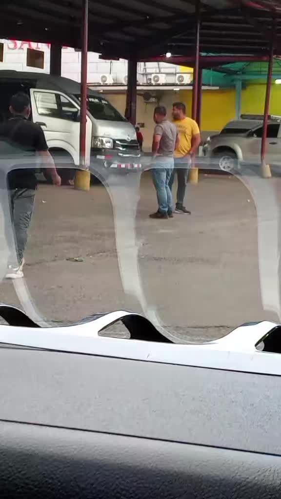 @nayelimntz