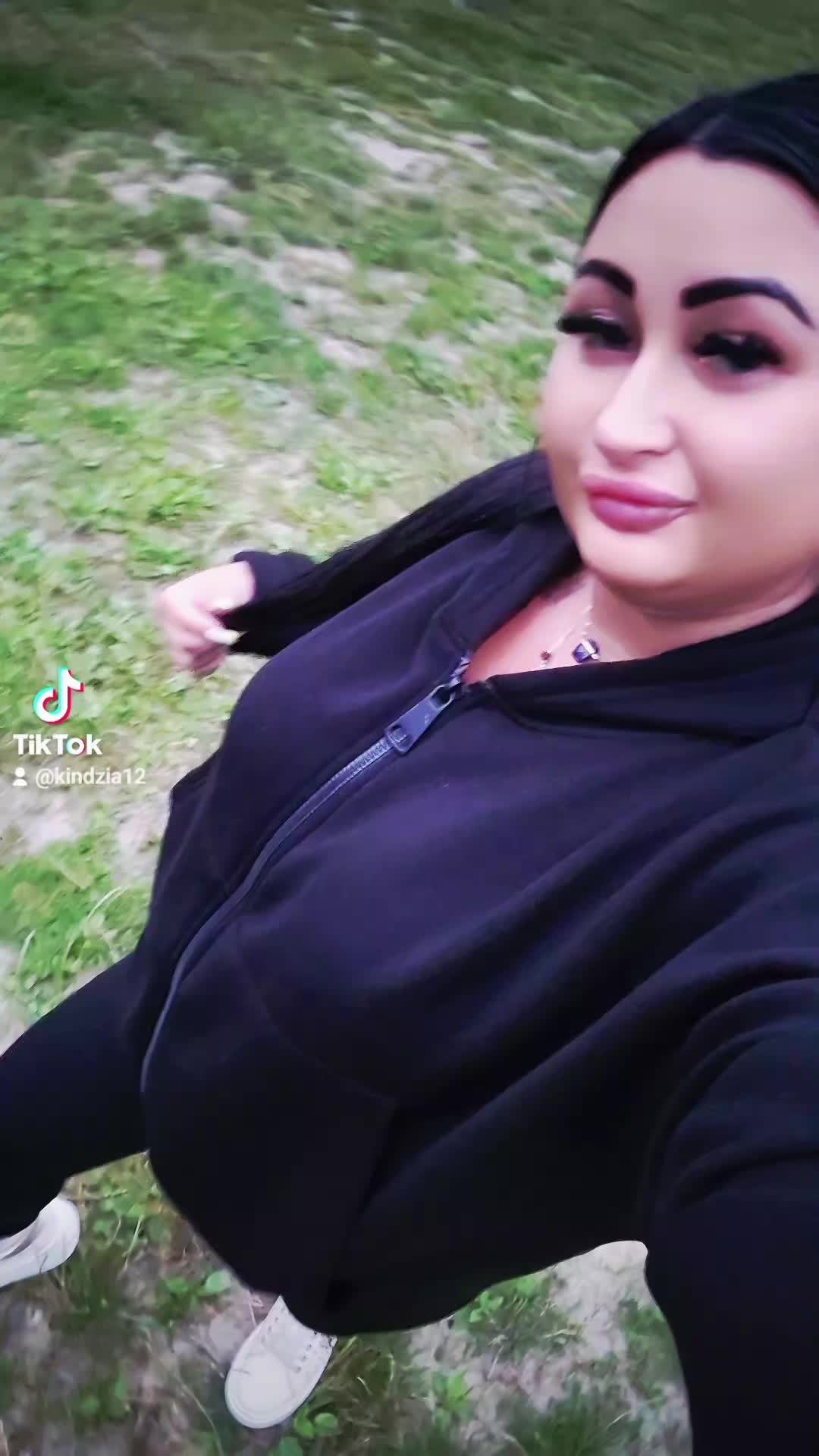 @Góraleczka Kinia 🌹⛰️🏞️🌲
