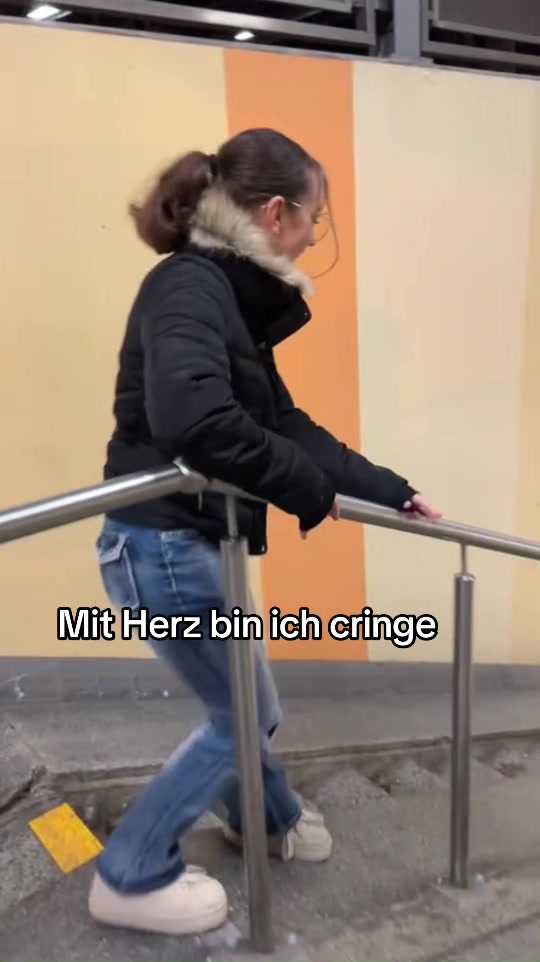 @🦋