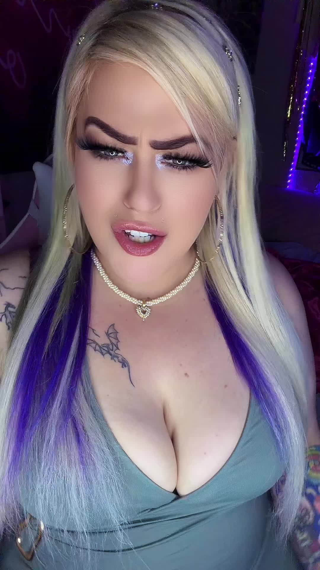 @PrincessLaynuhX👑