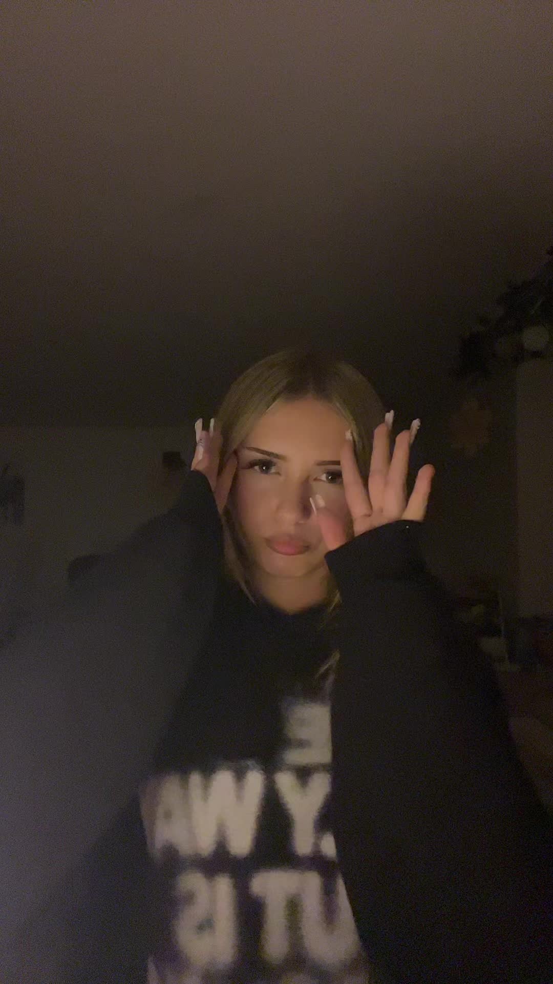 @L e n x a a