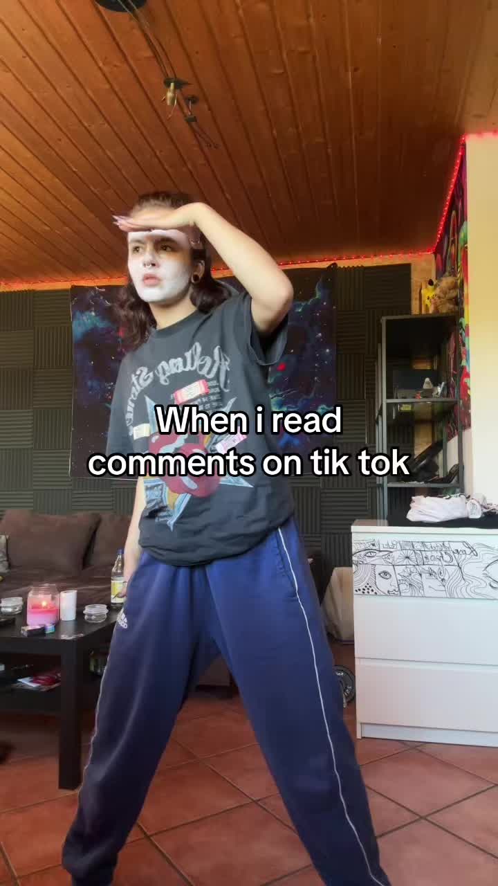 @elisavetmonica