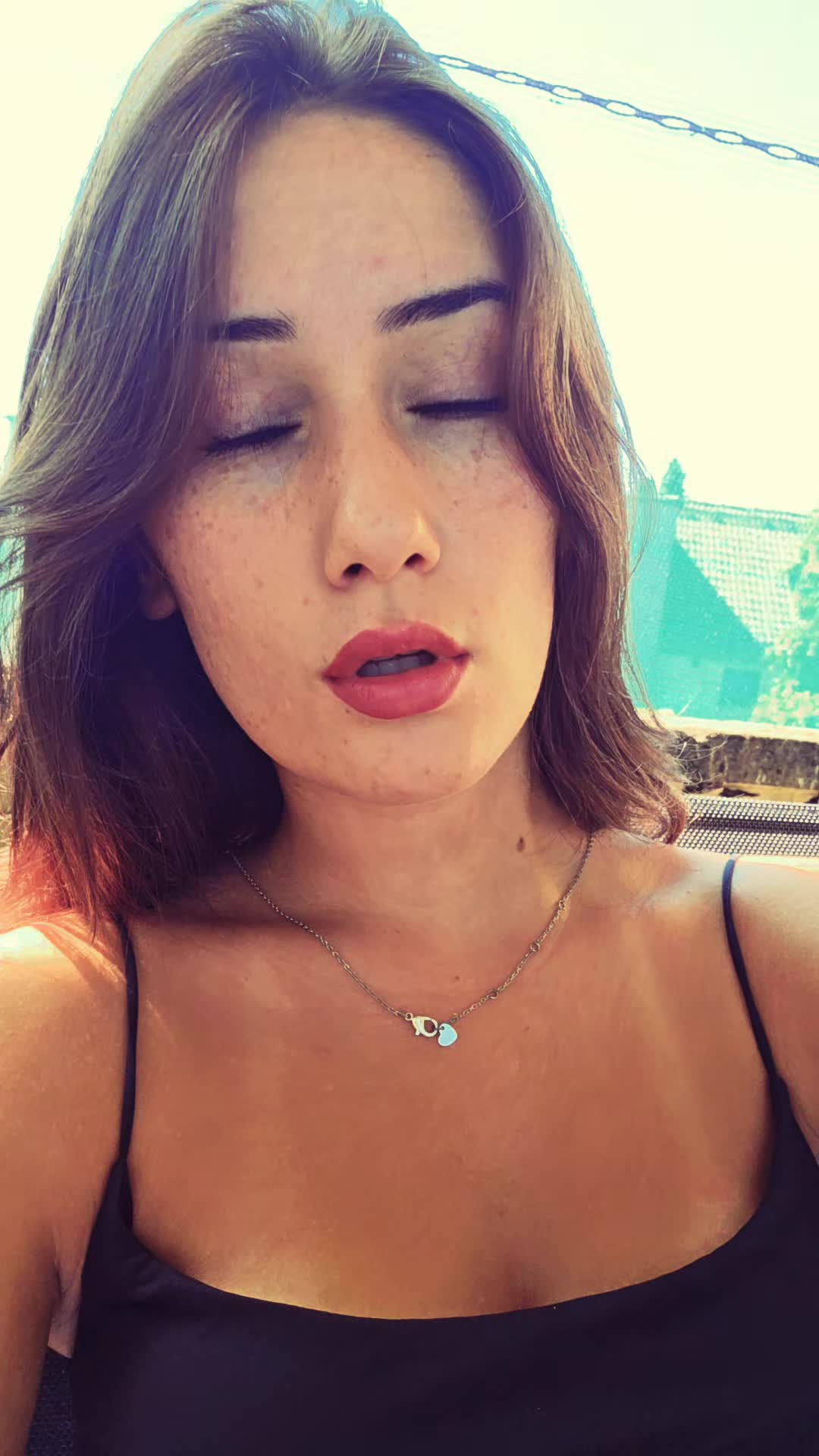 @Sunny_Solina