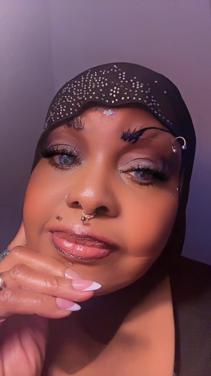 @Ebonysingagain