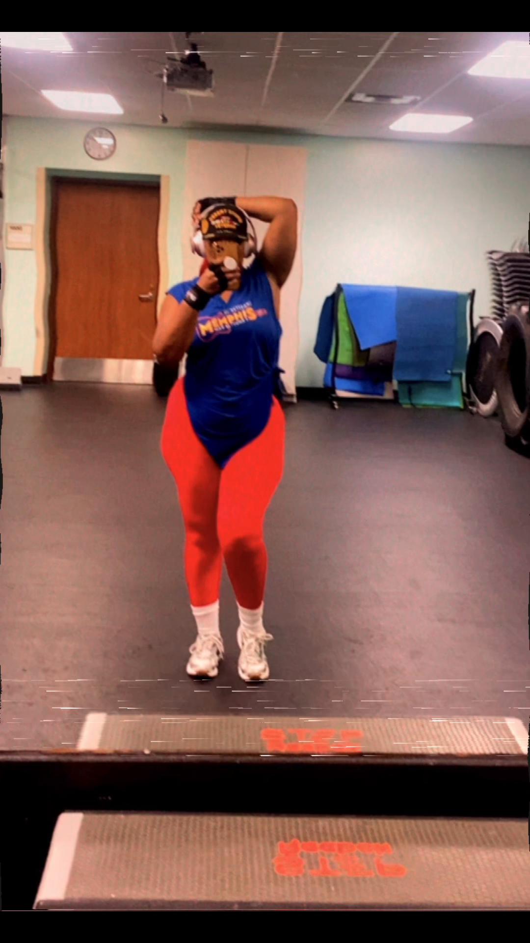 @RichAuntieVibe