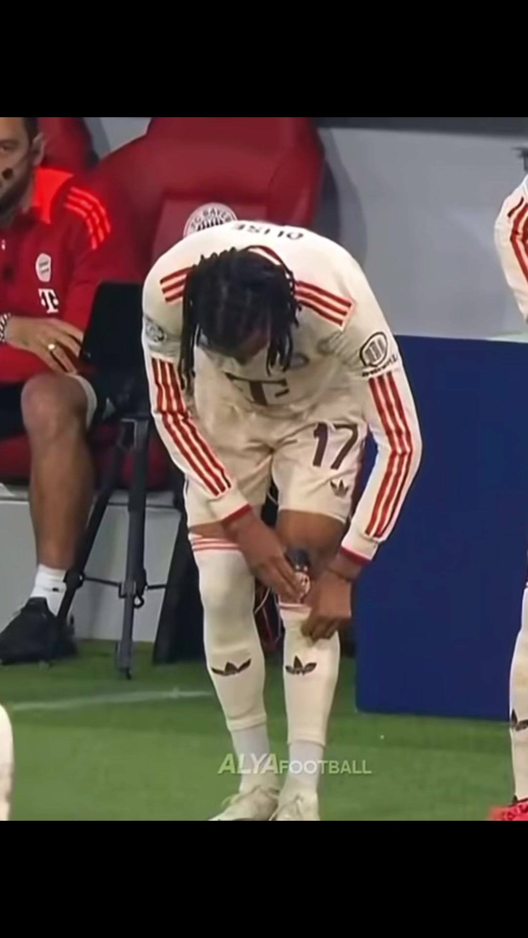 @𝐀𝐁𝐃𝐎𝐔-𝐎𝐋𝐈𝐒𝐄↣🇫🇷