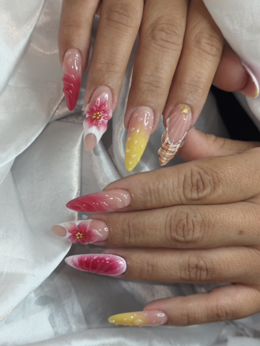 @Elizabeth_nails