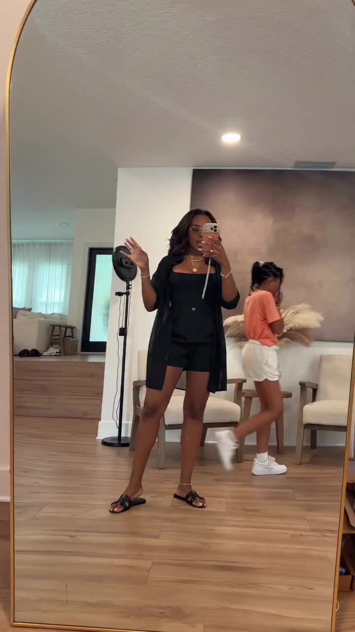 @Kira | Amazon Fashion Finds