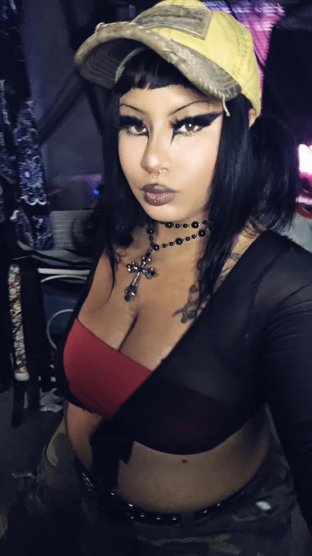 @Salem🧛🏼&zwj;♀️