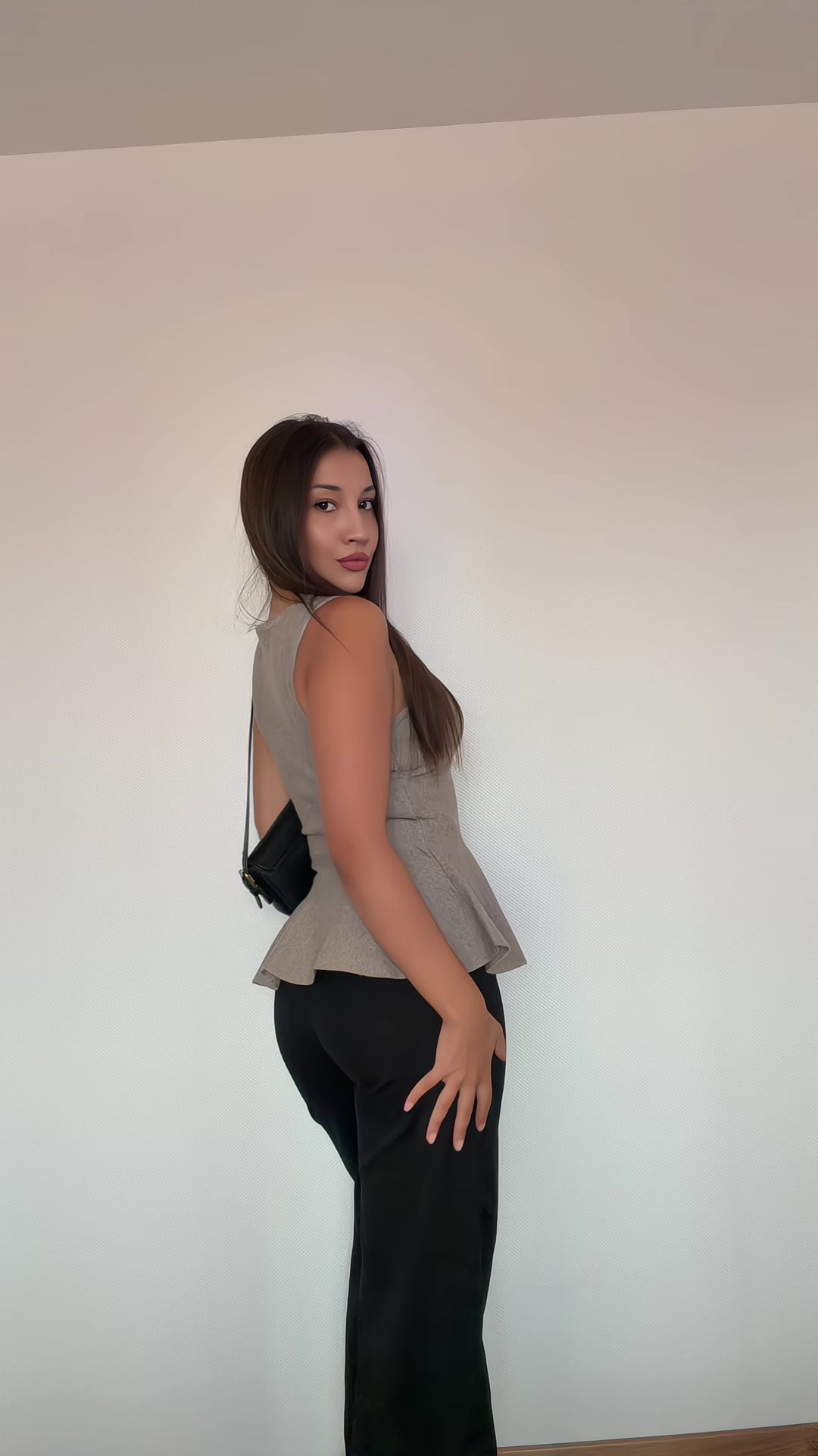 @Karina