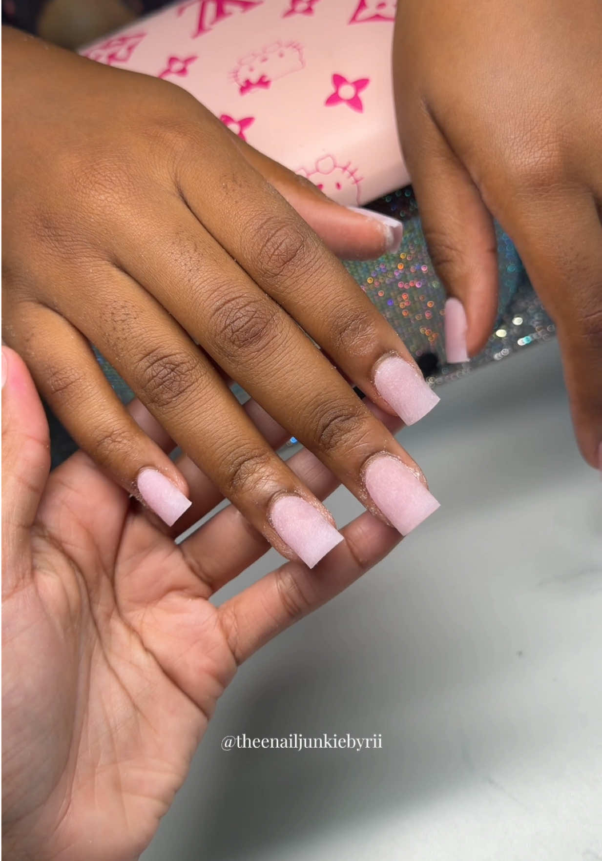 @Rihanna | KCMO Nail Artist