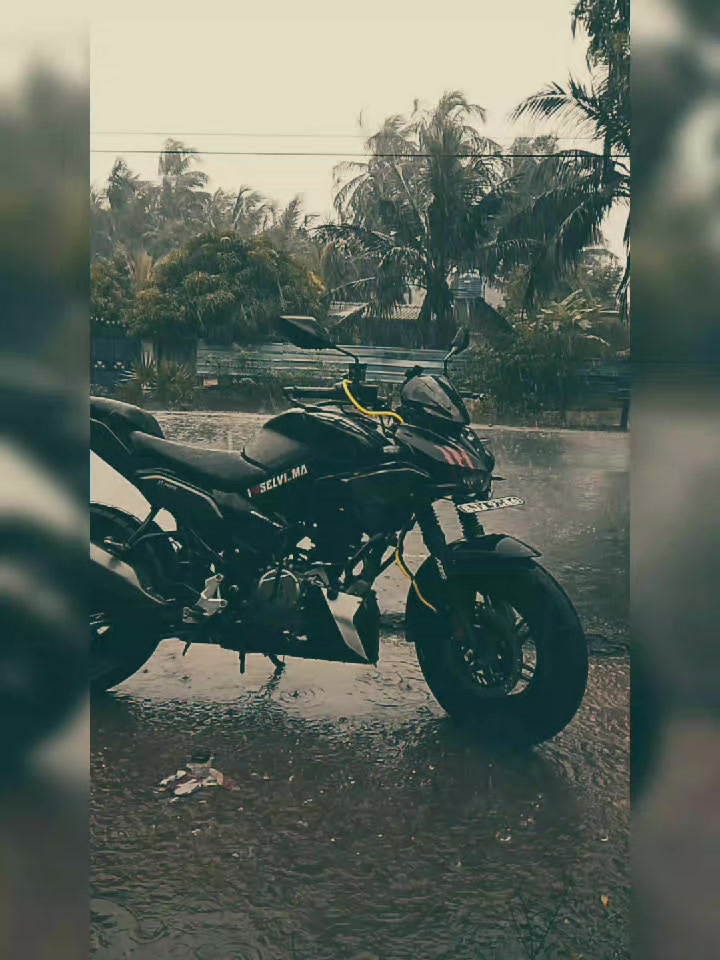 @MR. UNLUCKY🏏693