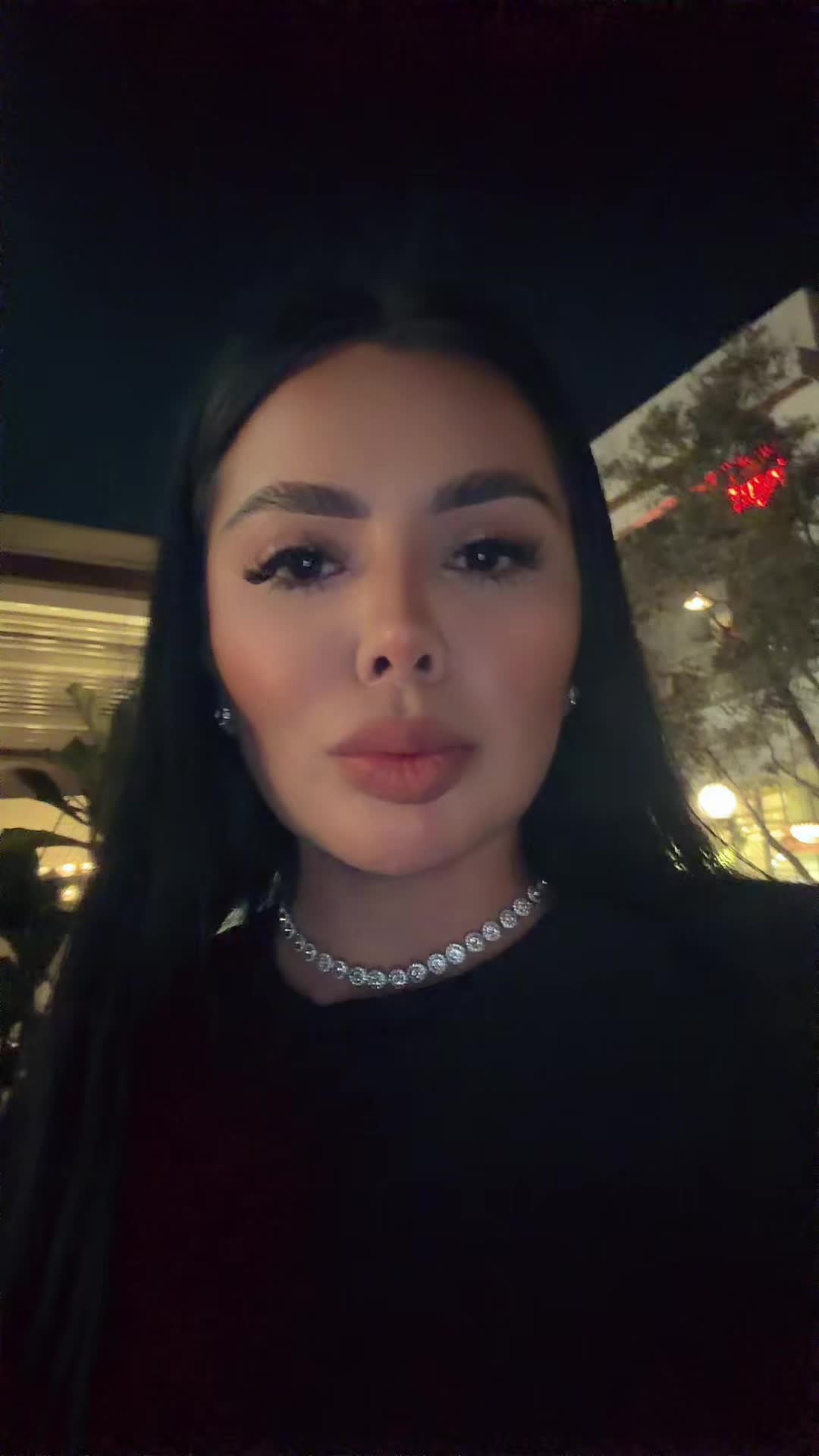 @Dollmelly