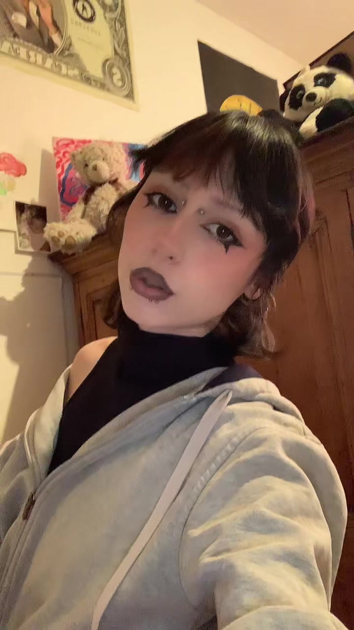 @lorazecacaaammm