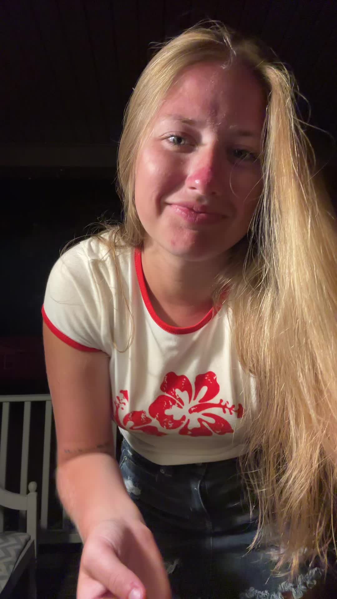 @️😜💗💋🤗👸🏼👱&zwj;♀️😻🎊