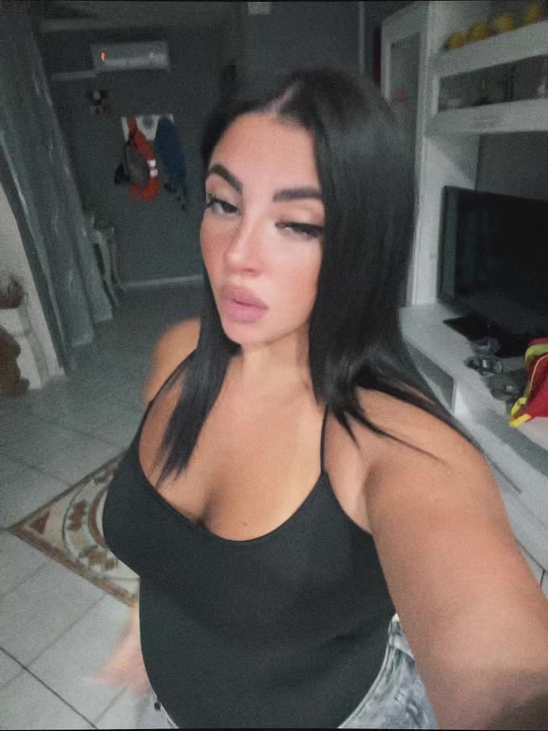 @ROBERTA🍷