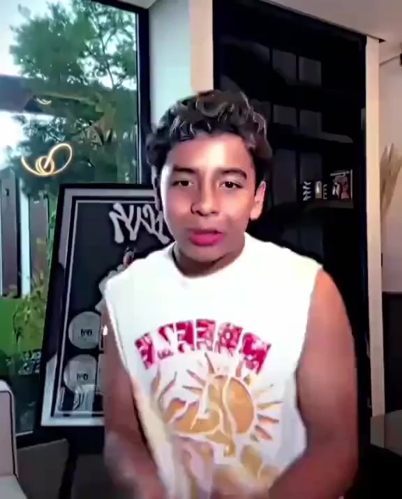 @꧁ঔৣ 𝓯𝓪𝓷 𝓹𝓲𝓬𝓾ঔৣ꧂