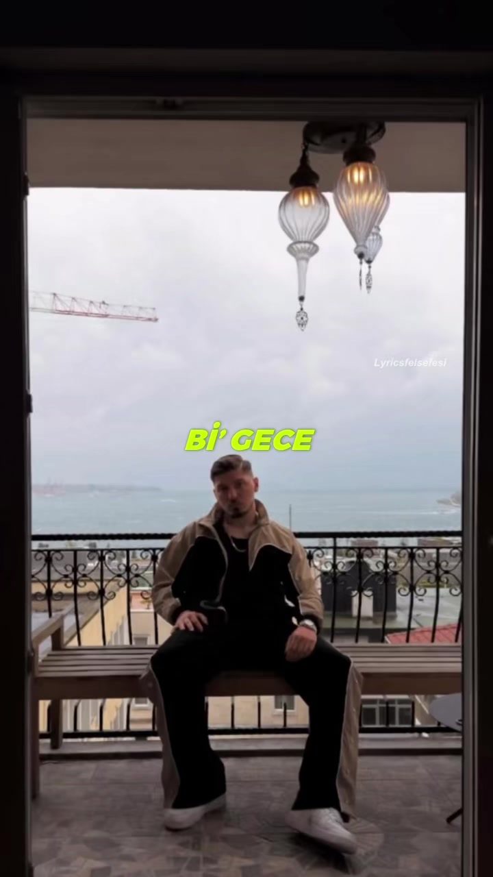 @Lyrics Felsefesi
