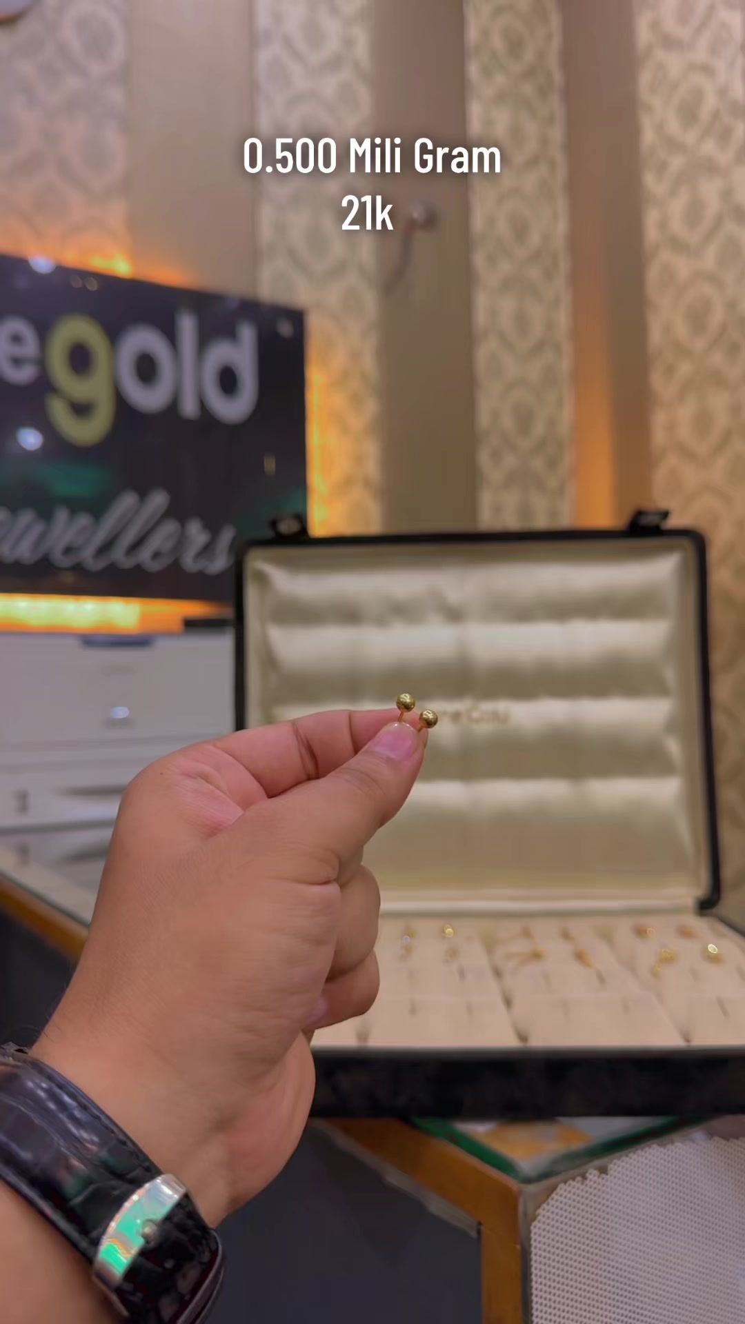 @PURE GOLD JEWELLER