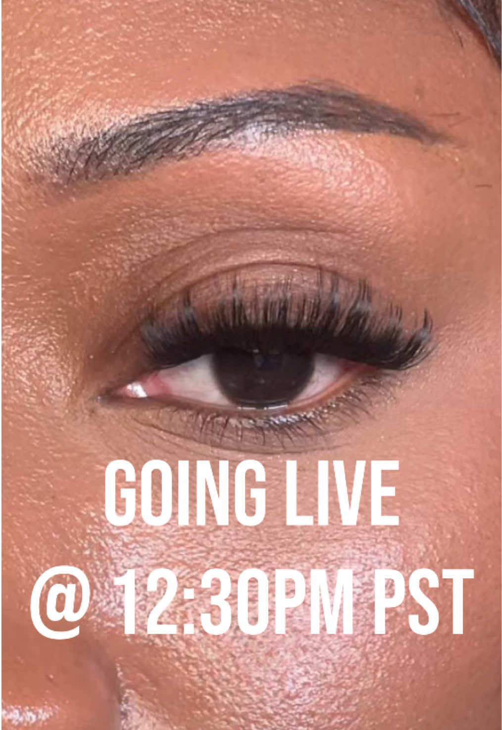 @BLNKNFLUTRLashes