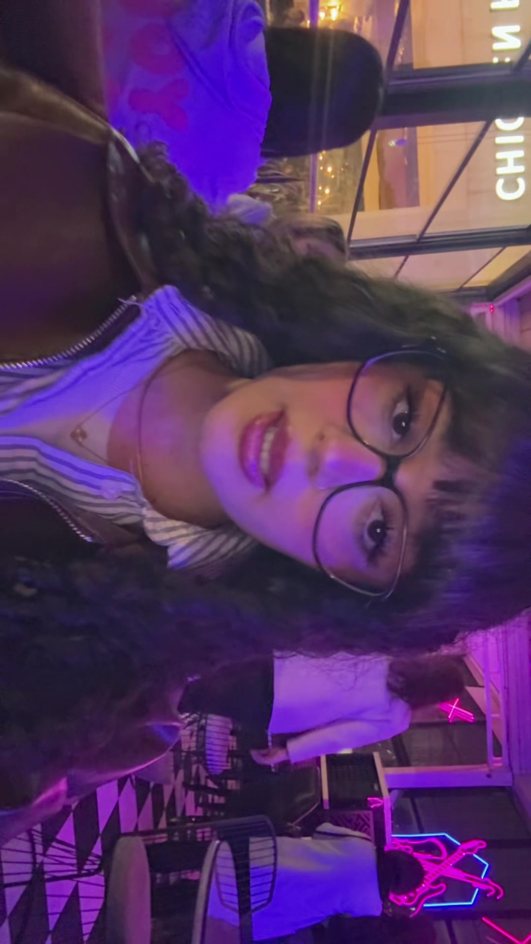 @iihelliyaa