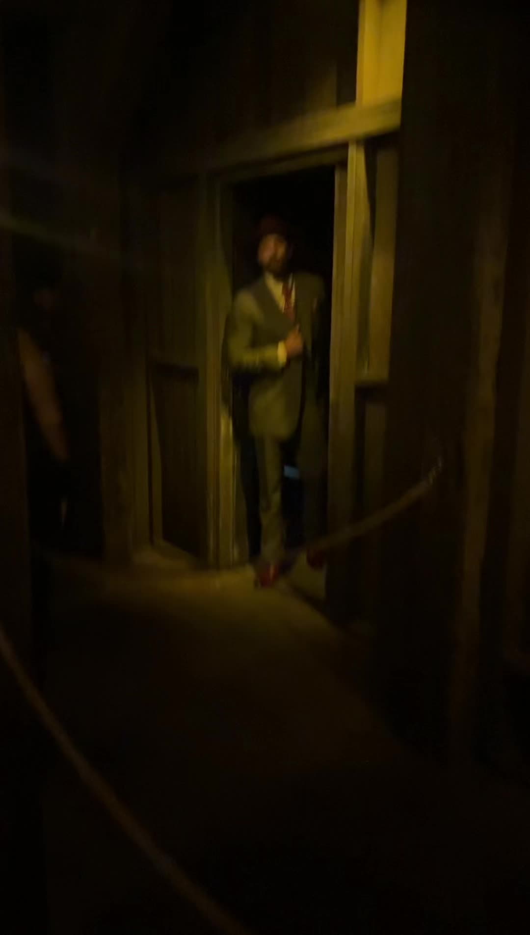 @Paola