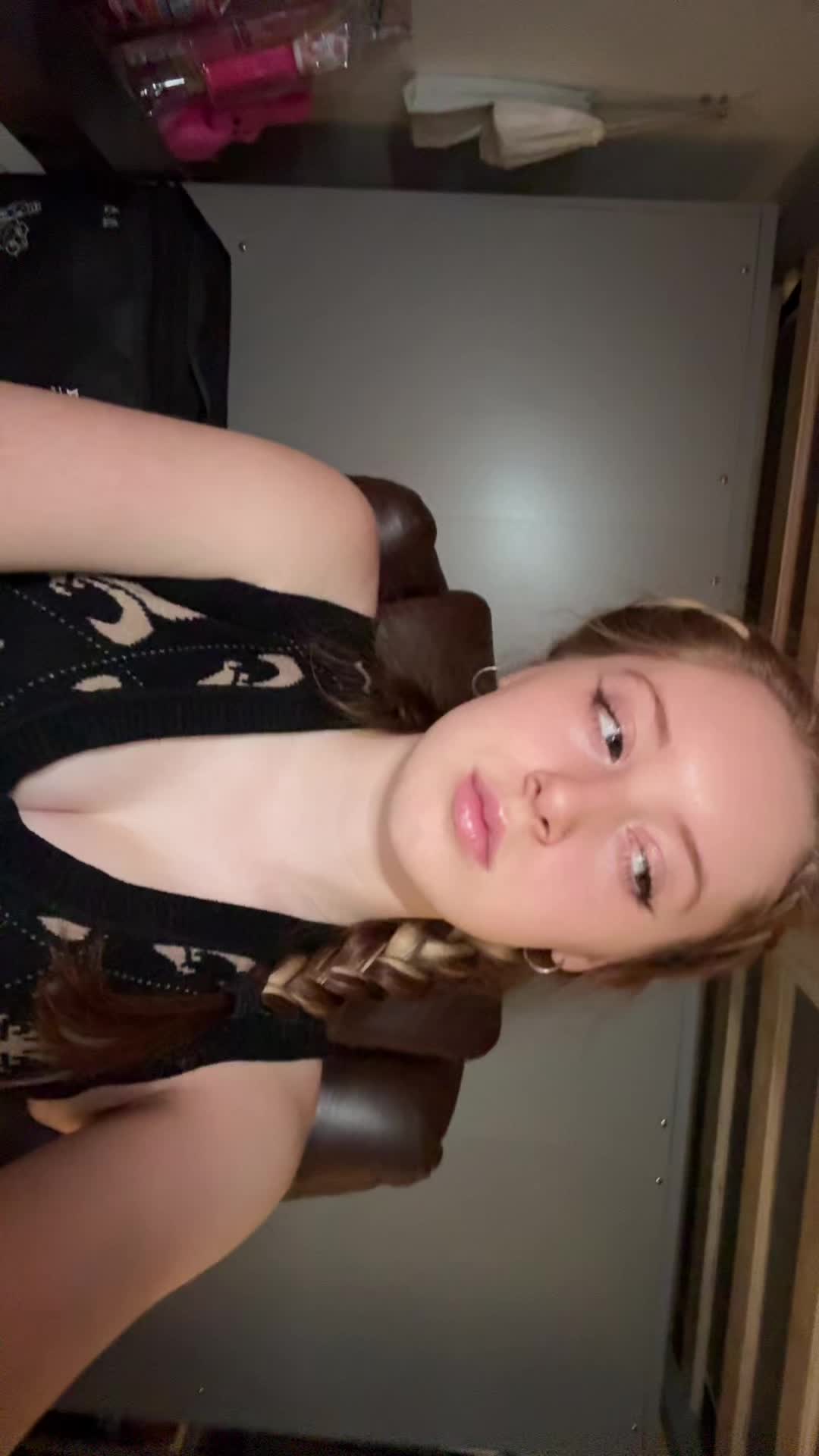 @Rae