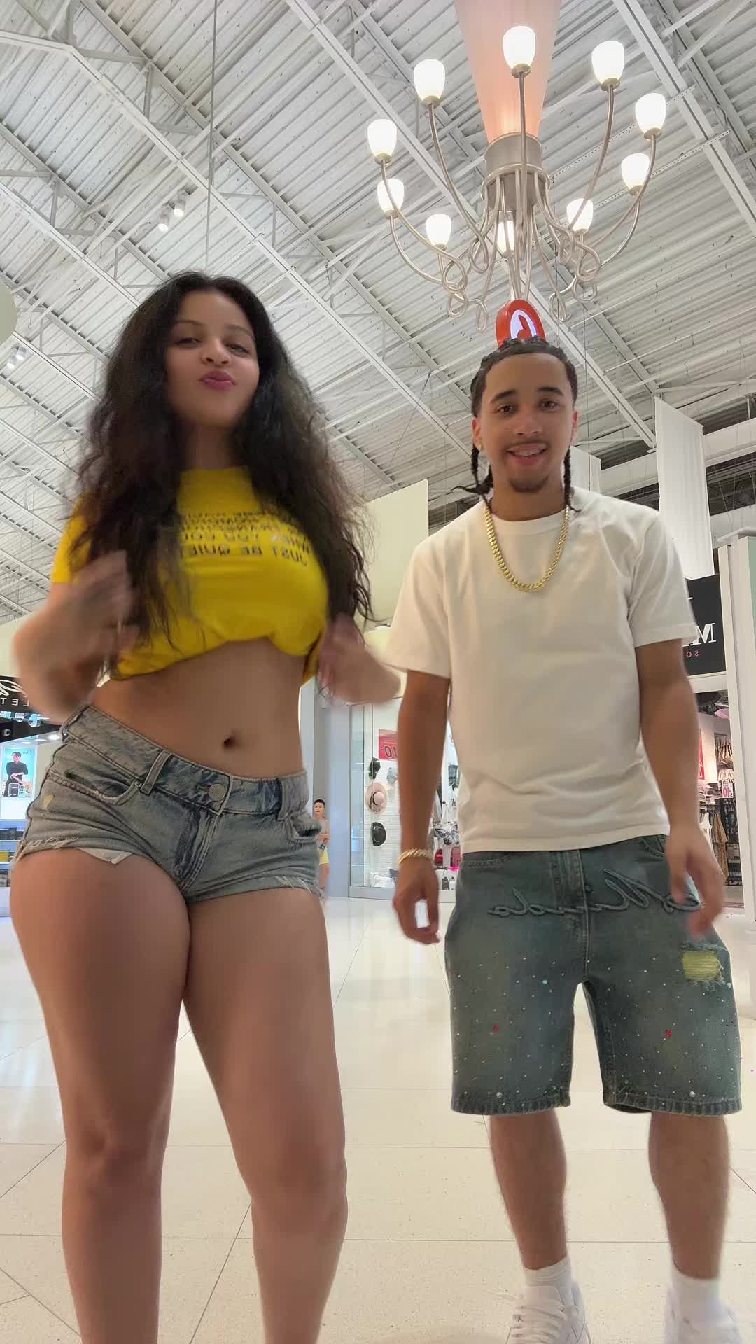 @valeriee