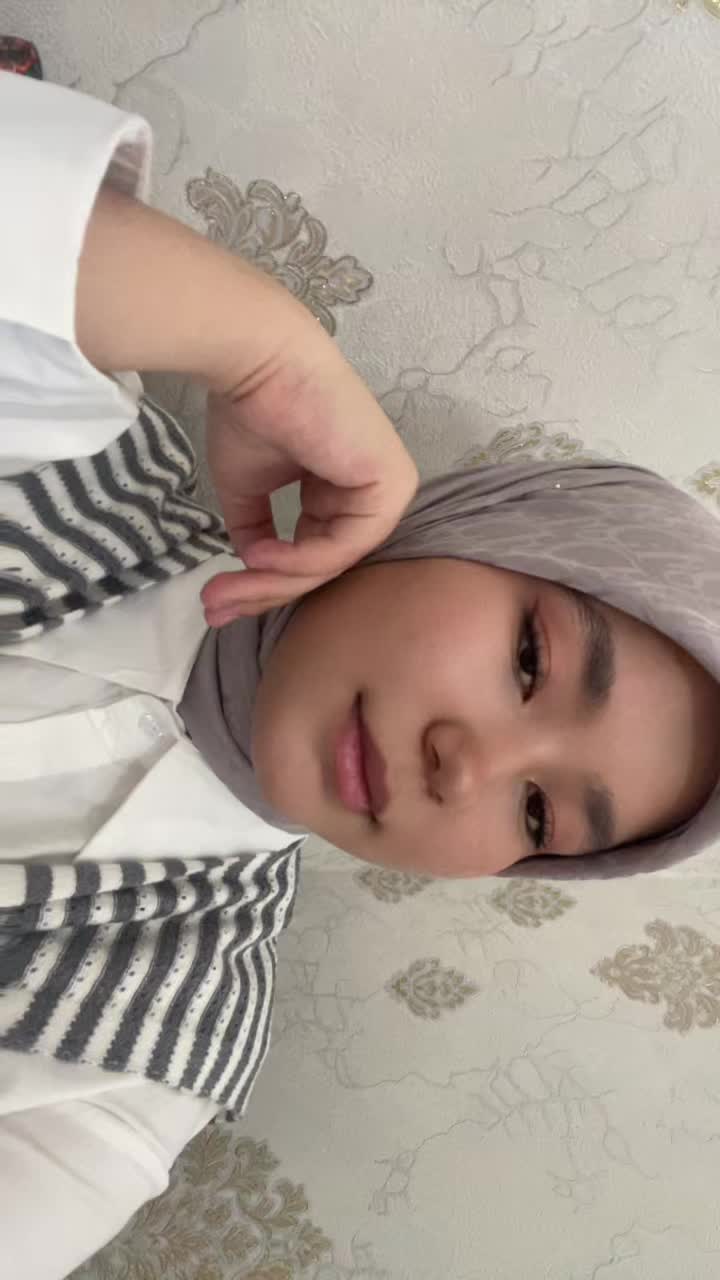 @𝒩