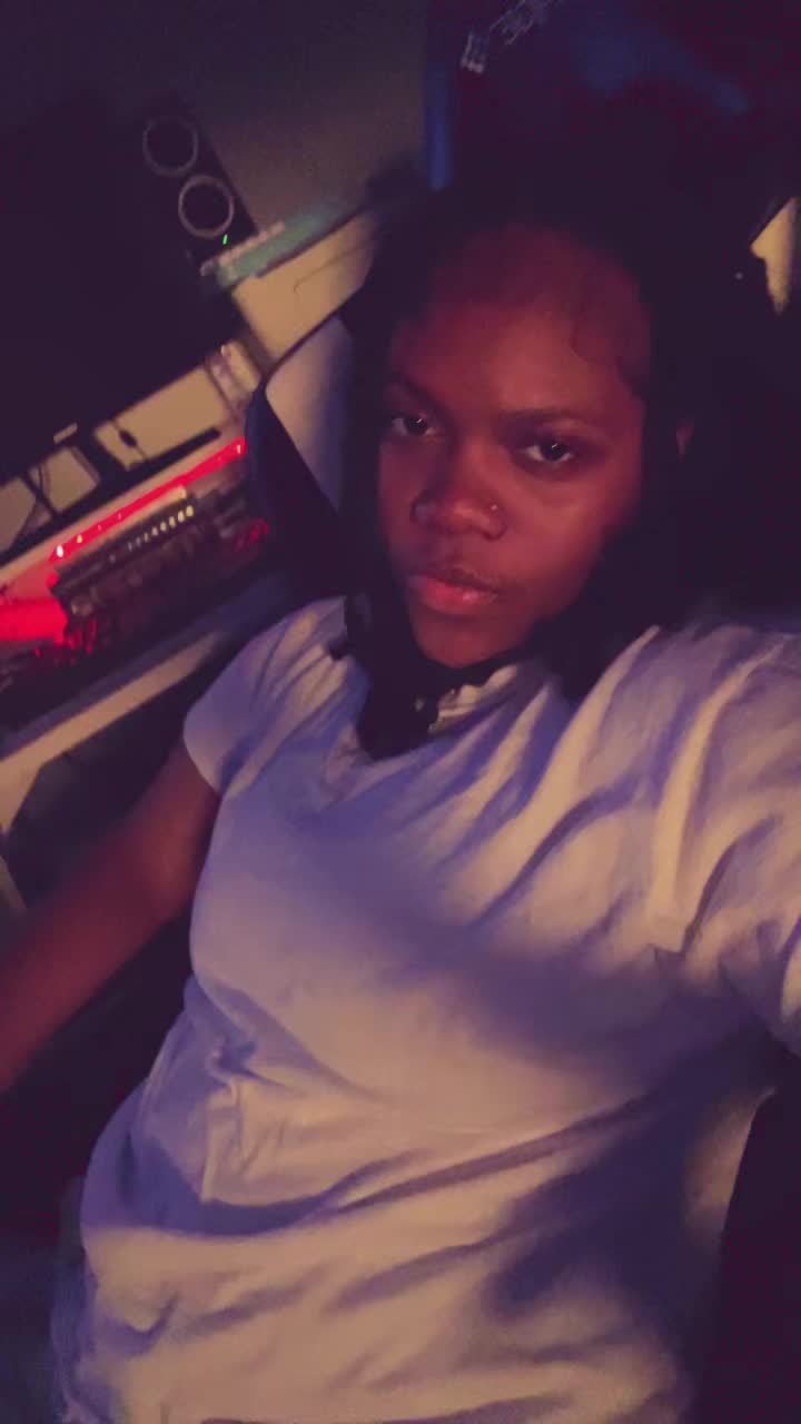 @Mari&Aring;ni