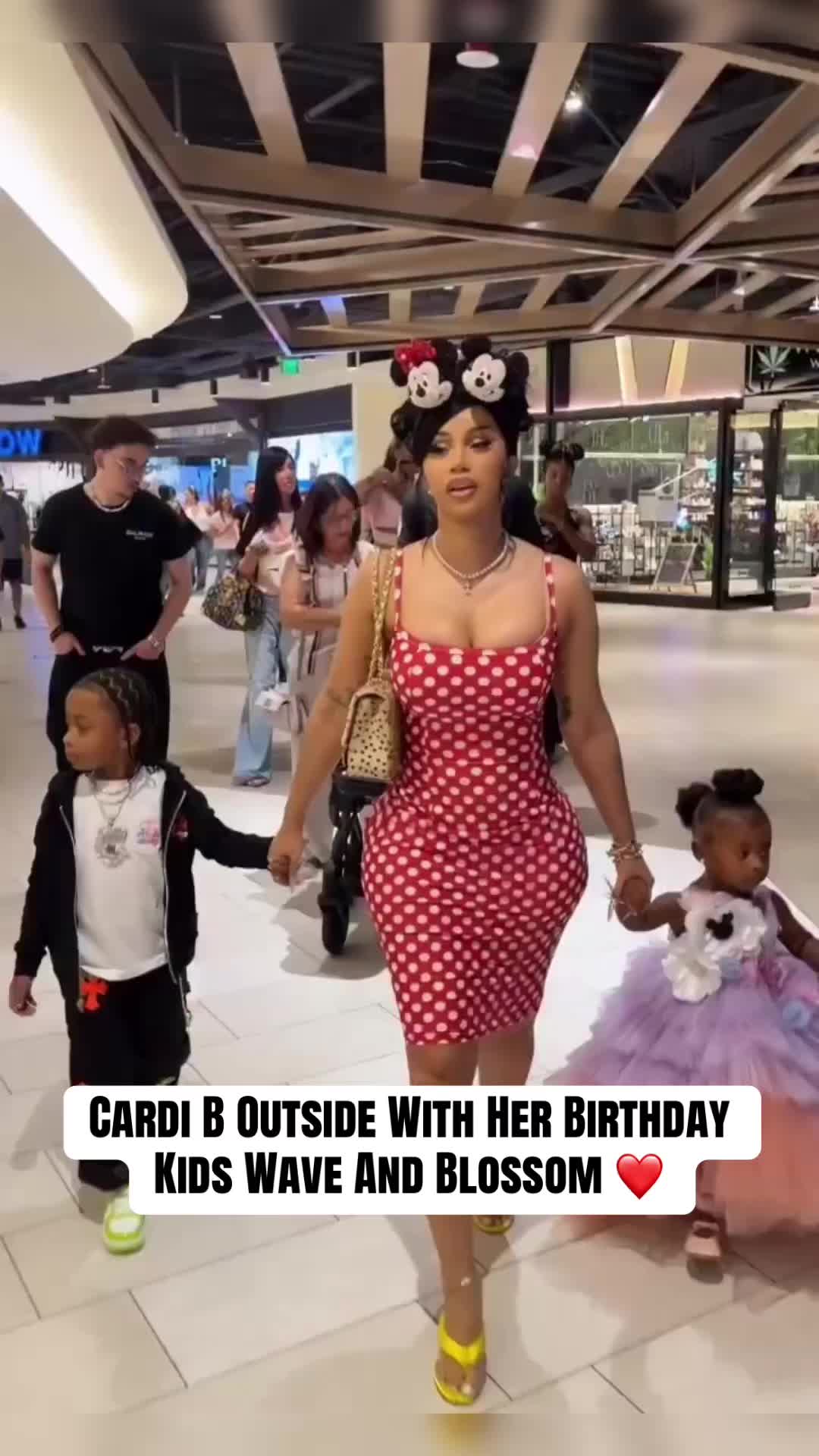 @HipHopSnippetss