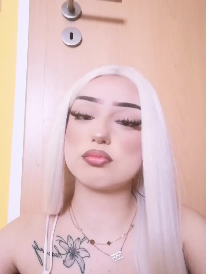 @𝒜𝒹𝒿𝒶𝒶𝒶𝒶🍓