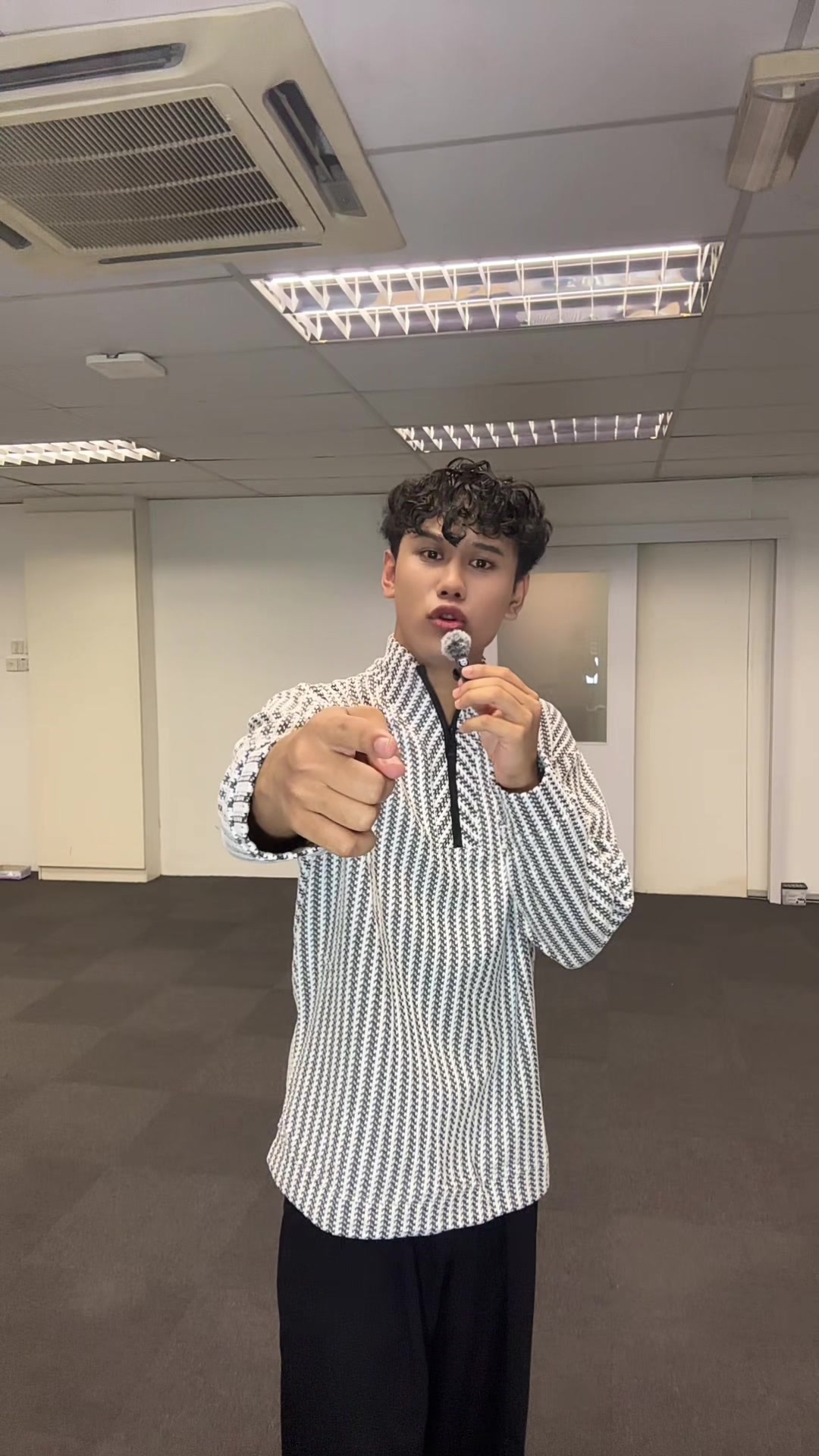 @iyas