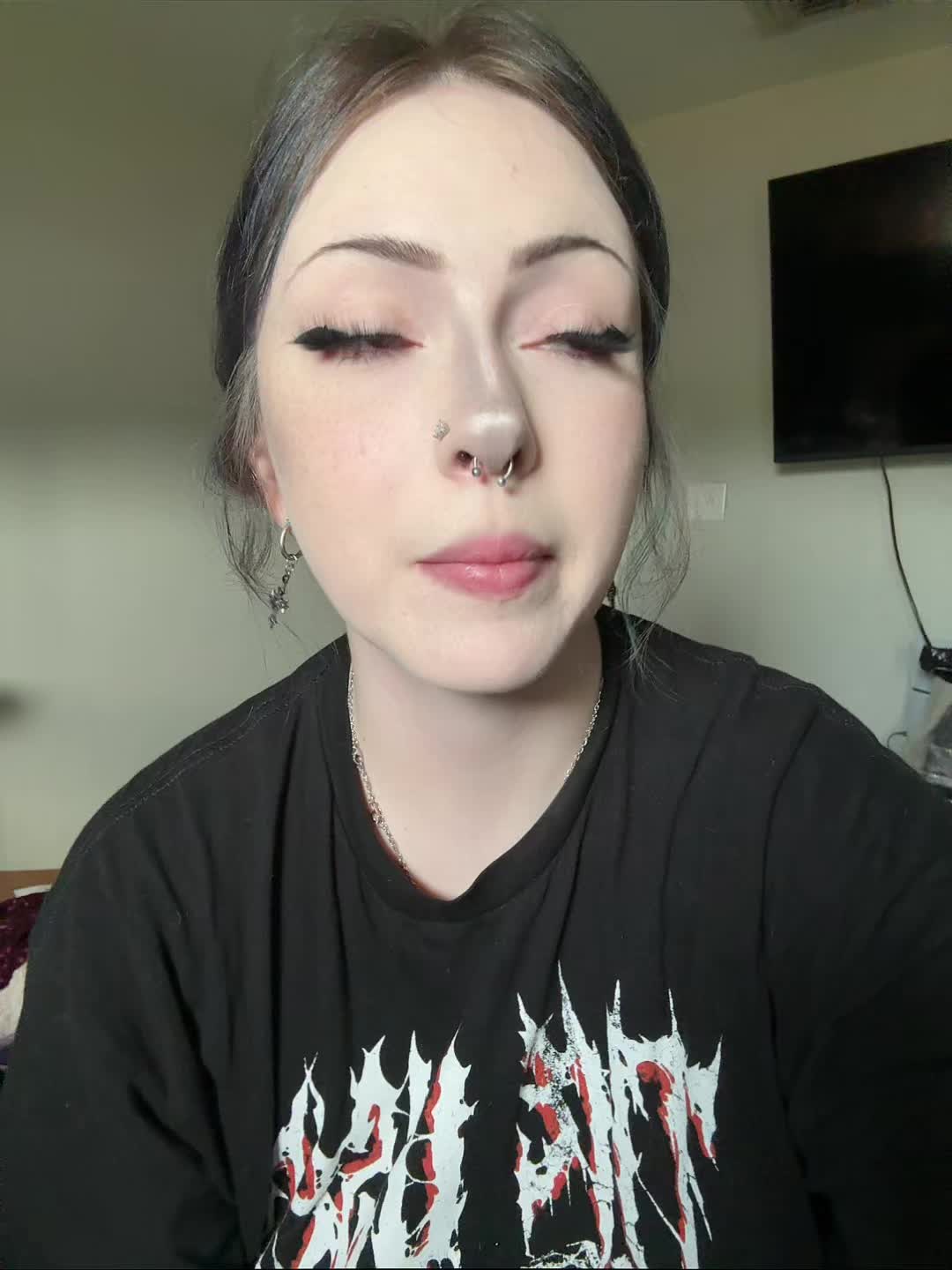 @nyx🕷️