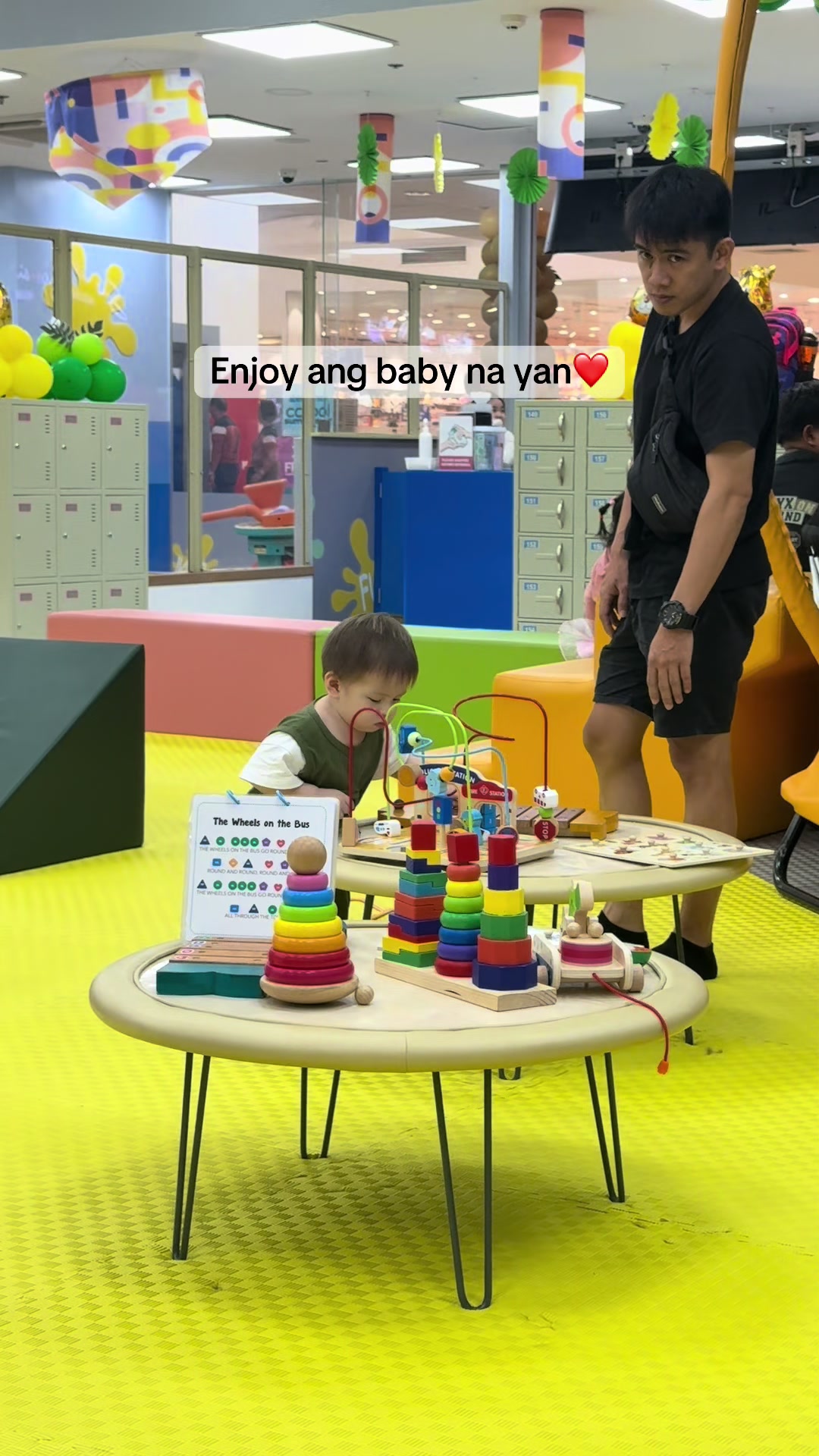 @Mama & Von