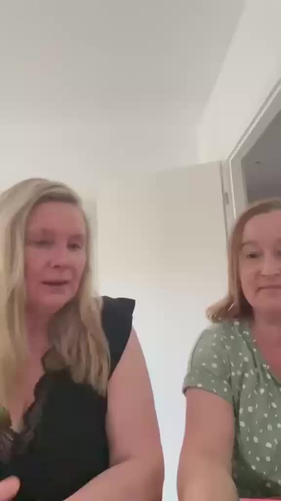 @Nicolekochtleicht