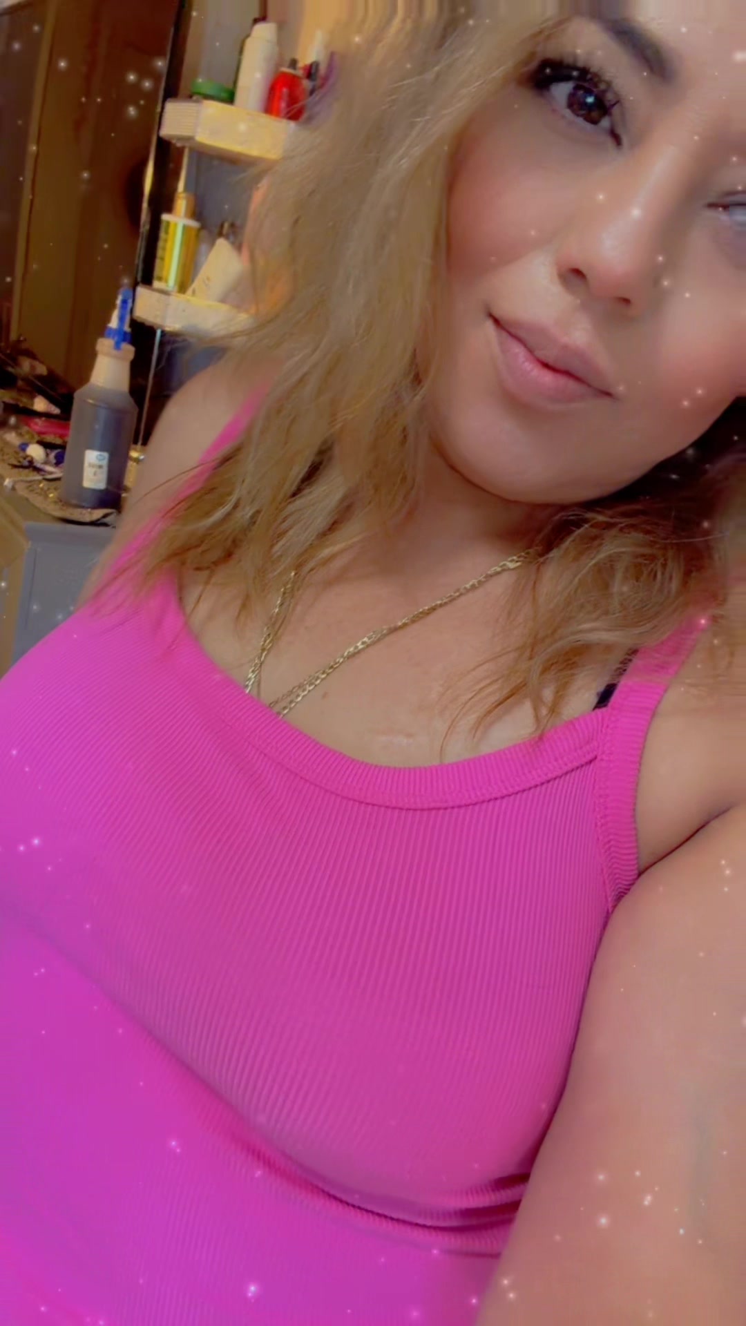@PrettyMzVee559