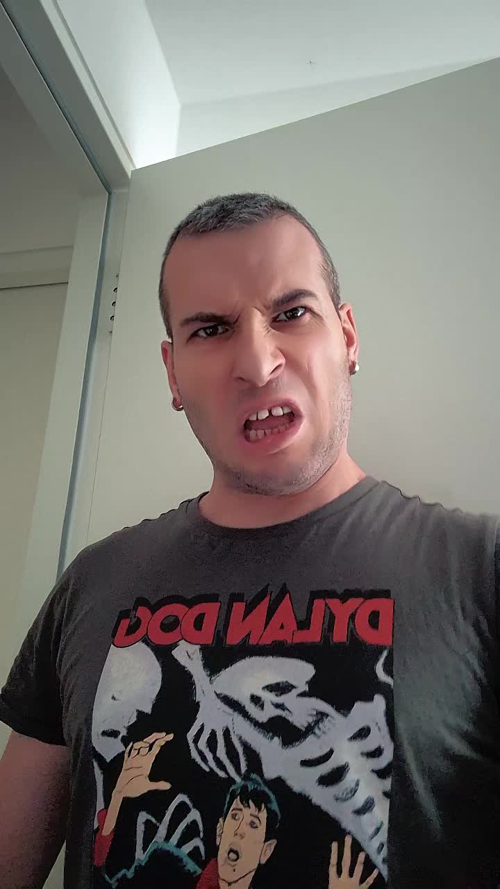 @Io sono ancora quà😎