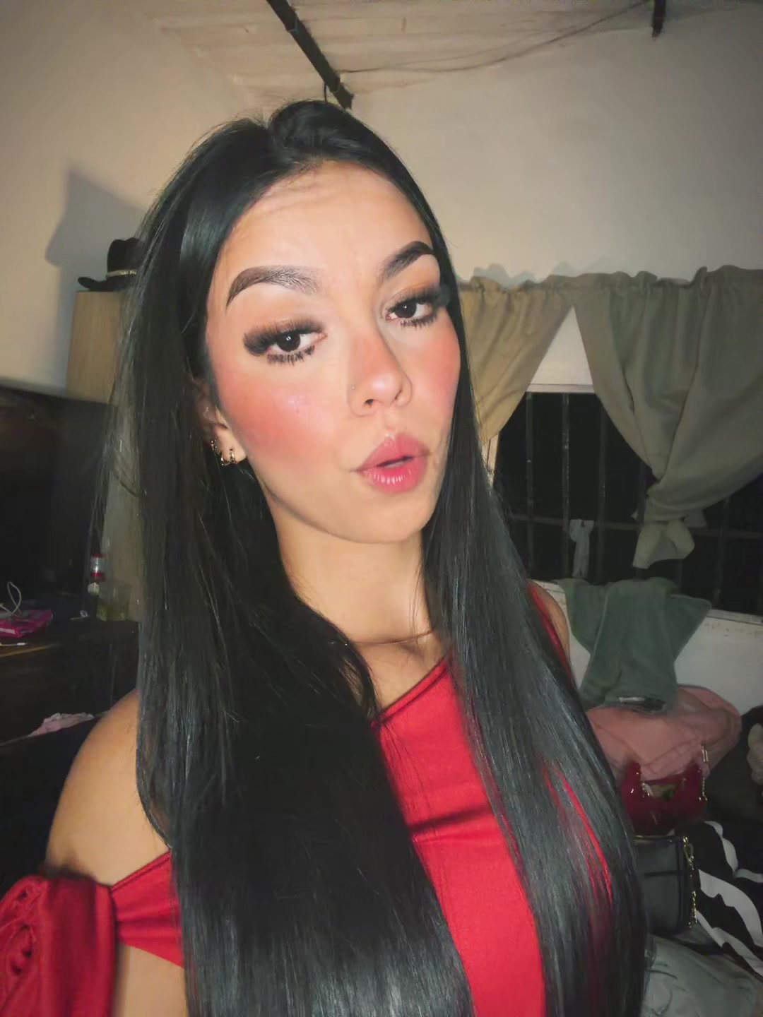 @𝐯𝐚𝐧𝐞