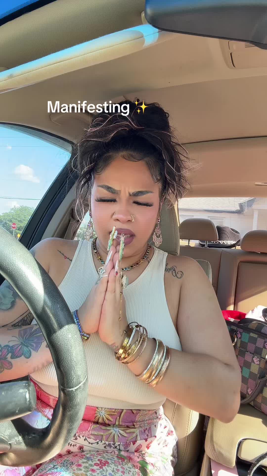@IamMissMonaMonroe