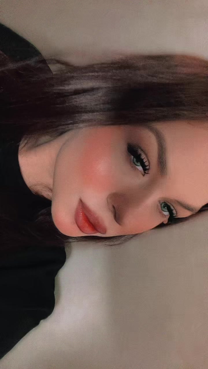@Арина Никонова